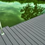 wpc_terrassendiele_starke_grau_m_509-F-G-72-0000-2175_badeinsel-lisberg_o2043_naturinform